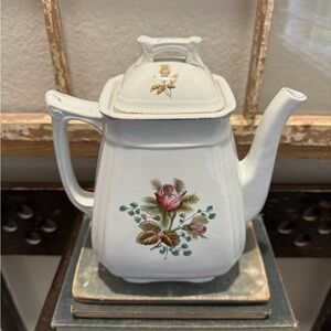Antique Coffee Pot, Royal Ironstone Alfred Meakin, England - Pattern Moss Rose